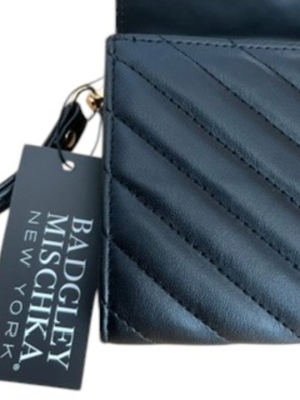 BADGLEY MISCHKA New York Black Faux Leather Wristlet Wallet NWT - Picture 7 of 13